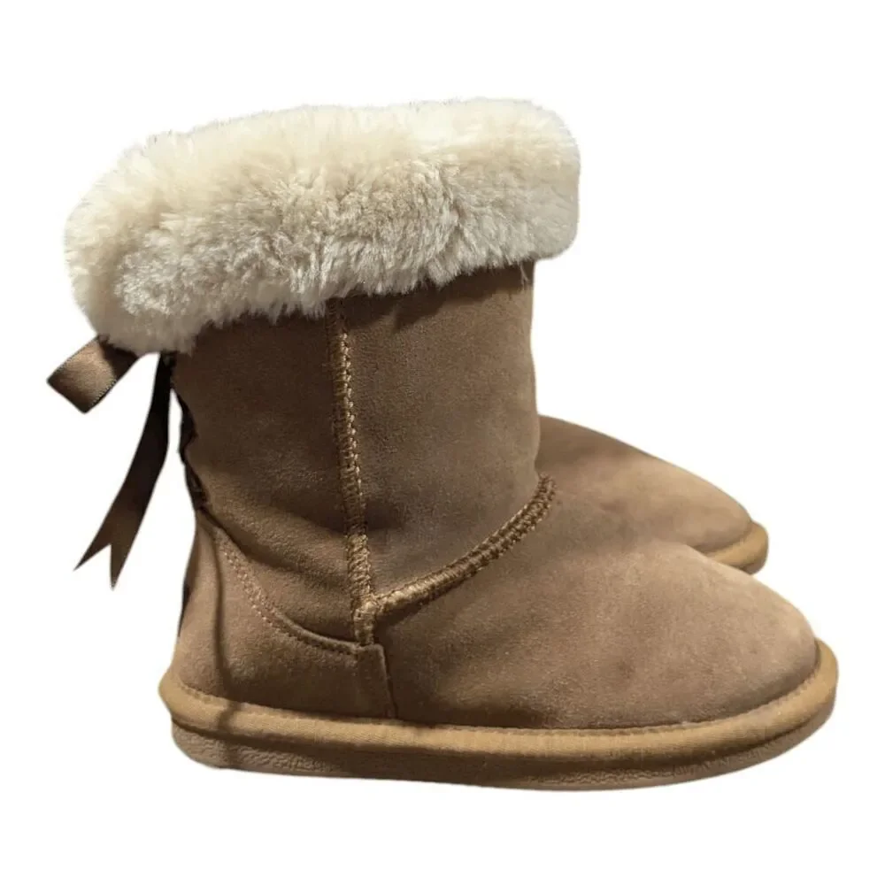 LAMO Audrey Shearling-Lined Suede Winter Boot Girl's Size 1Y